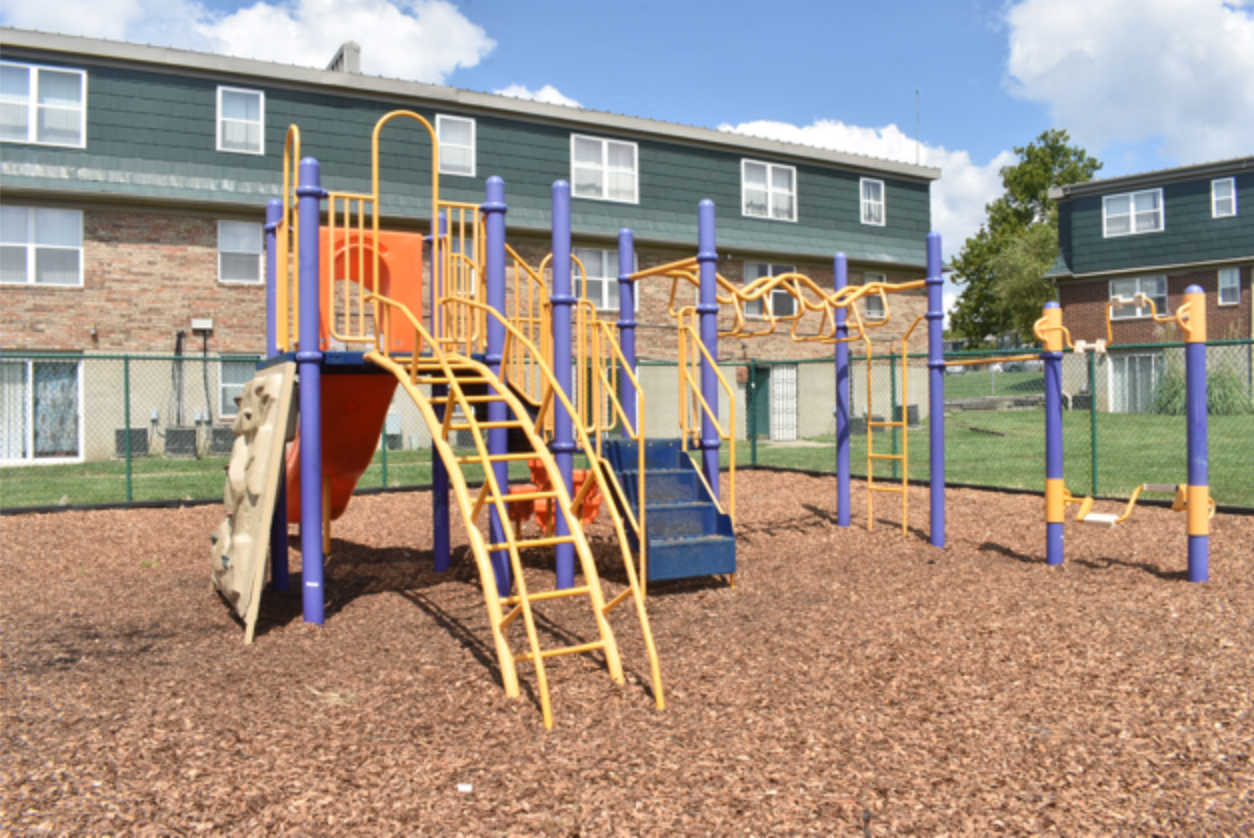 Hawthorne Place Apartments Apartments in Independence, MO